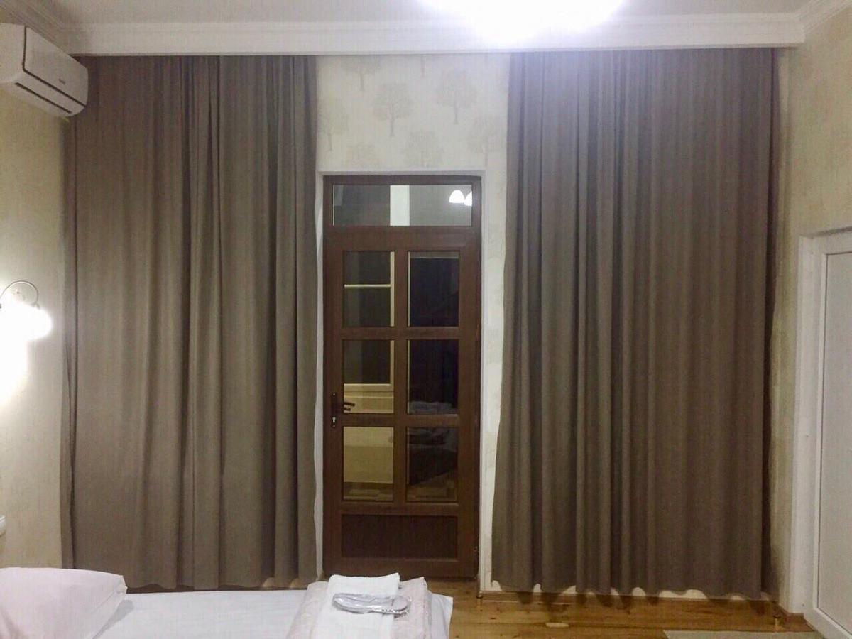 Guest House Rafael Tbilisi Buitenkant foto
