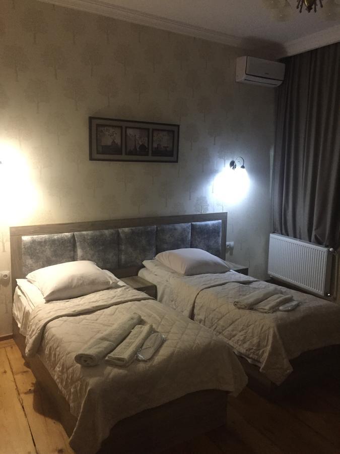 Guest House Rafael Tbilisi Buitenkant foto