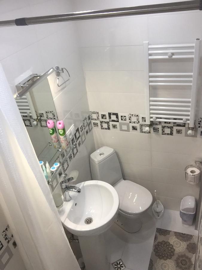 Guest House Rafael Tbilisi Buitenkant foto
