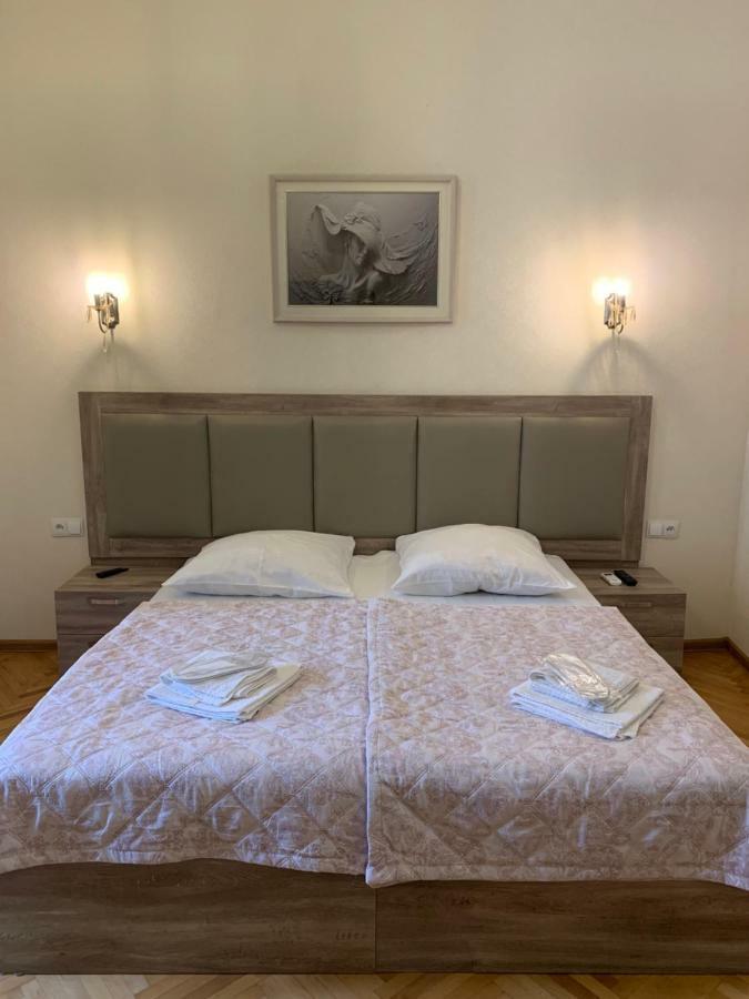 Guest House Rafael Tbilisi Buitenkant foto